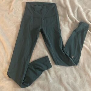 Lululemon Wunder Train High Rise 28” leggings